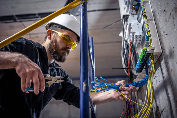 Best Emergency Electrician Near Me  in Redwood, TX